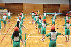 千代田区立和泉小学校姿勢改善と運動能力向上のトレーニング02